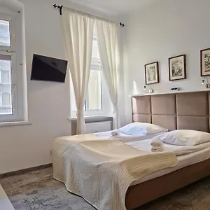 3* Aparthotel Velvet